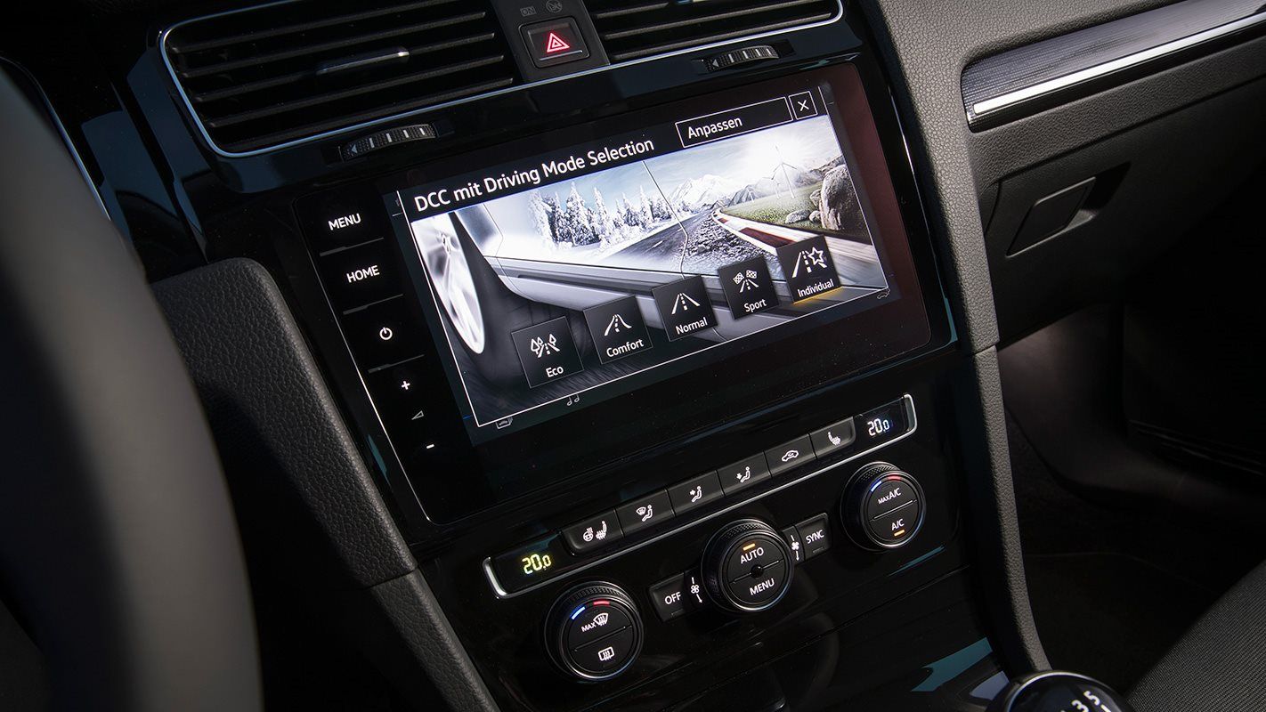 Volkswagen Adaptive Chassis Control | DCC | VW Driver Assistance