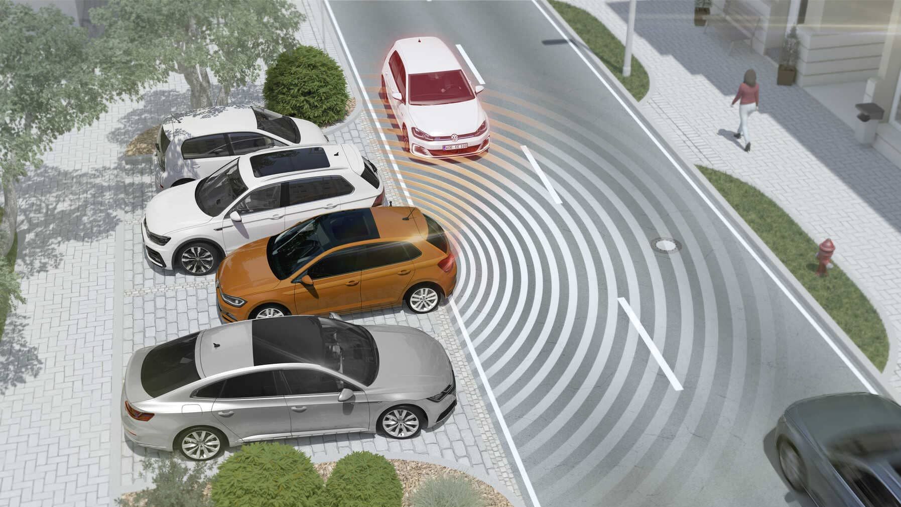 Volkswagen Arteon R-Line | Rear Cross Traffic Alert Volkswagen Arteon R-Line | Rear Cross Traffic Alert