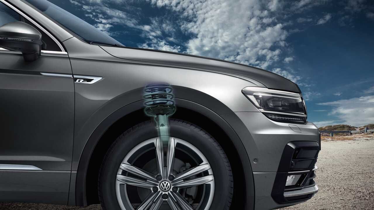 Volkswagen Tiguan Allspace R-Line Volkswagen Tiguan Allspace R-Line DCC with Driving Mode Selection