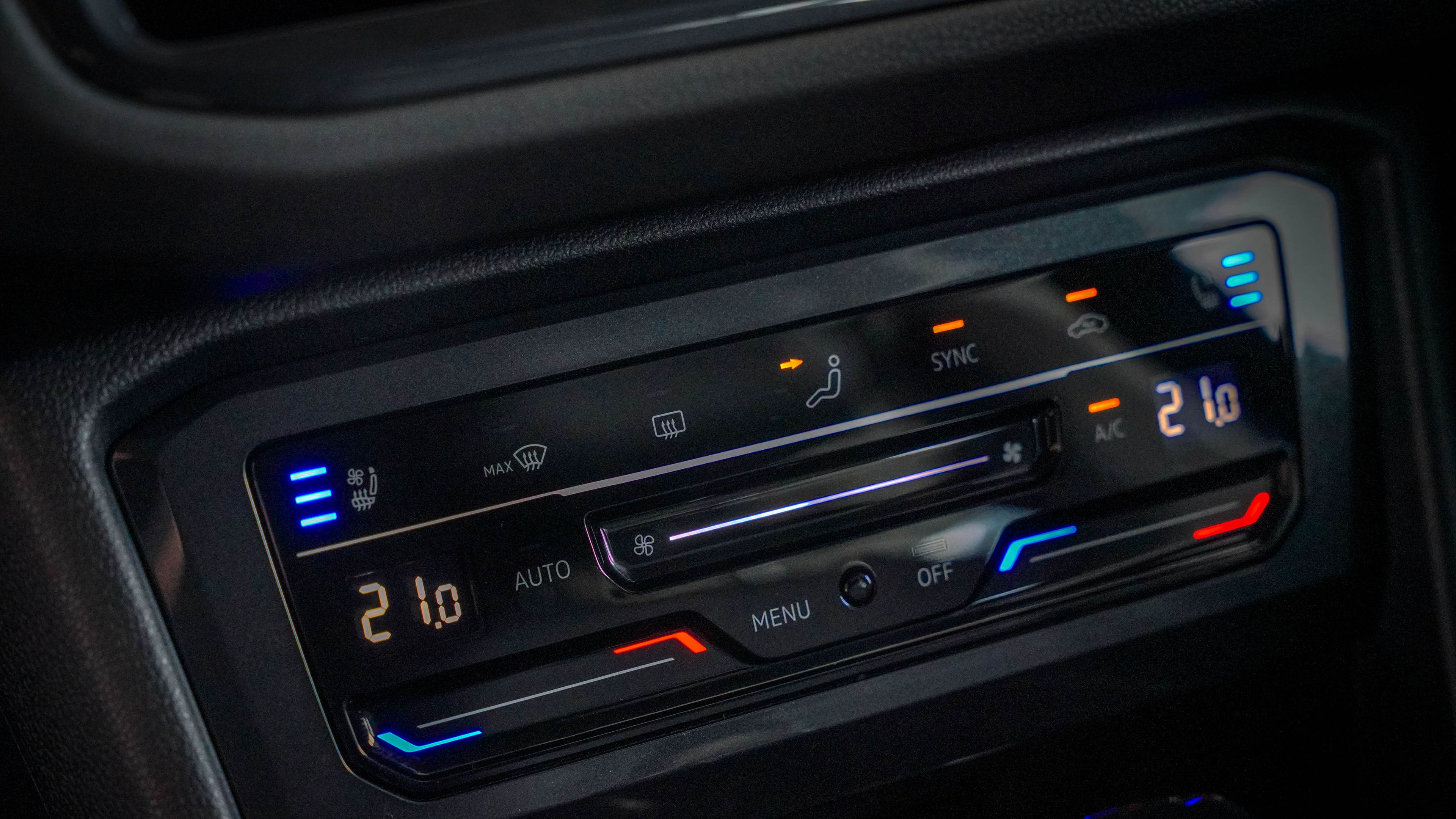 VW Tiguan Allspace Volkswagen Tiguan Allspace 3-zone 'Climatronic'