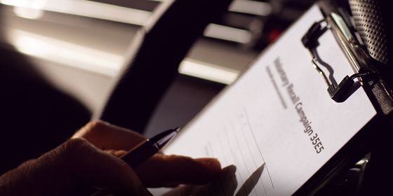 vw volkswagen sportsvan seitenansicht